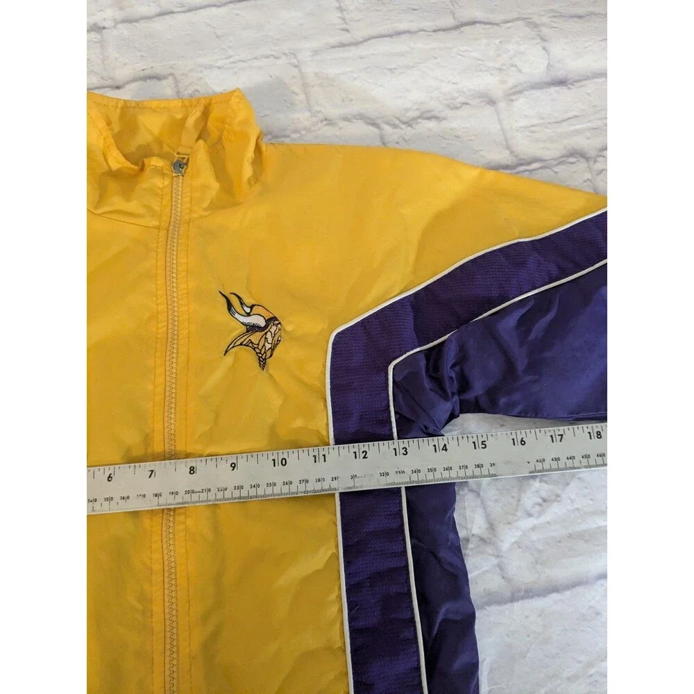 NFL Vikings Toddler Windbreaker Zip Up Pockets boys 5 purple & gold with chevron